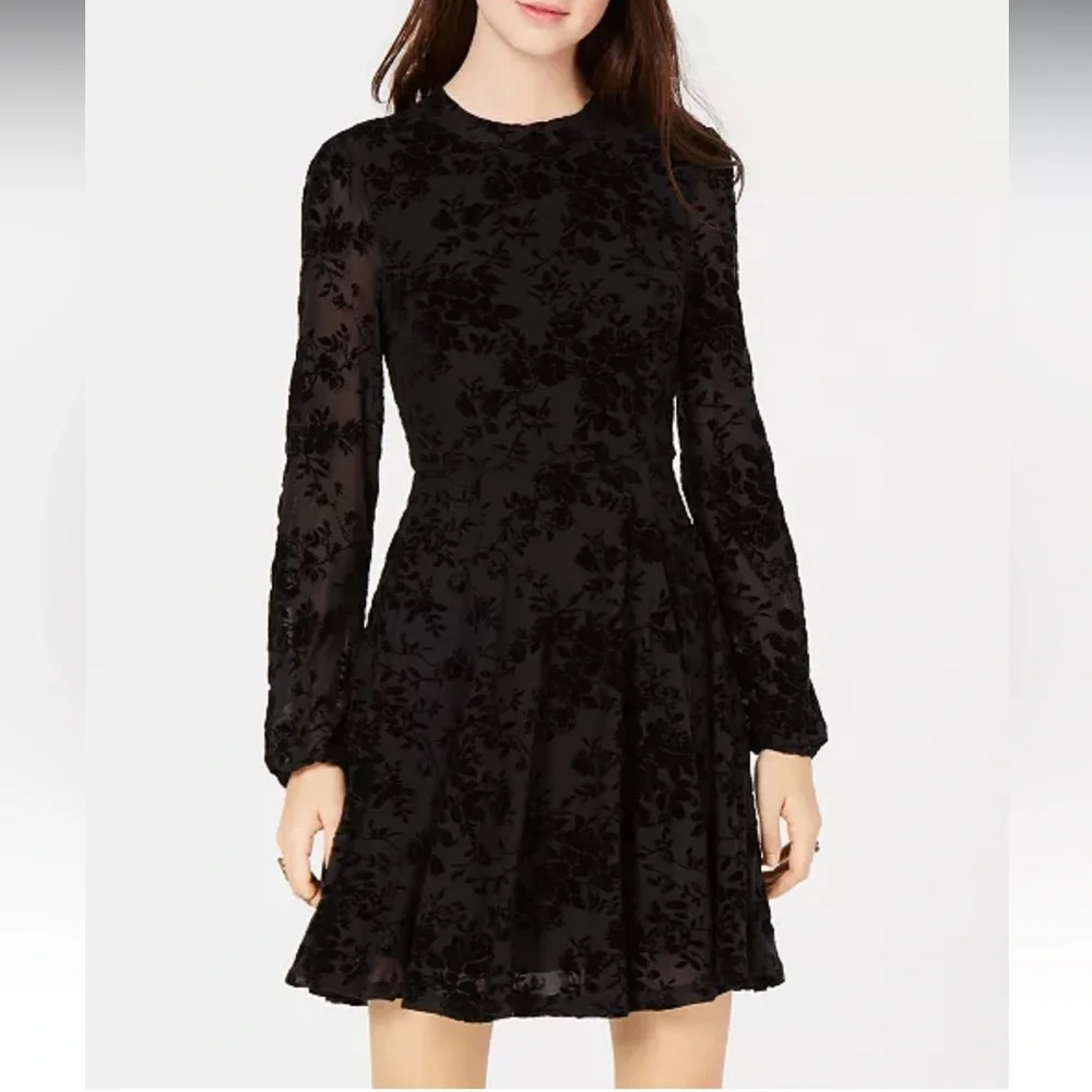 NWT Black Velvet Burnout Fit & Flare Dress Womens‎ Juniors L Y2K Whimsy Goth